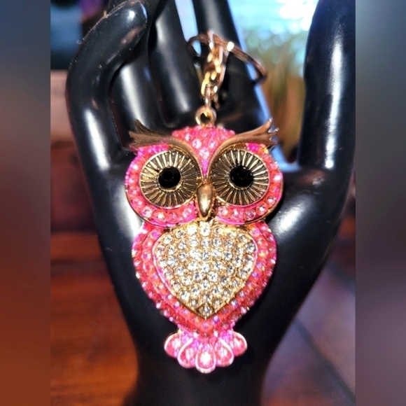 NWOT Bag Charm of Pink Owl - Picture 1 of 4